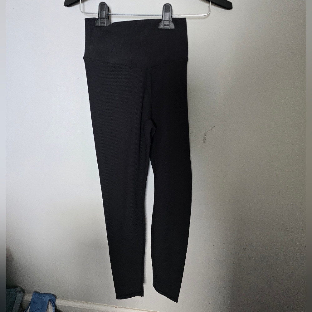 BuffBunny Black Ribbed Leggings